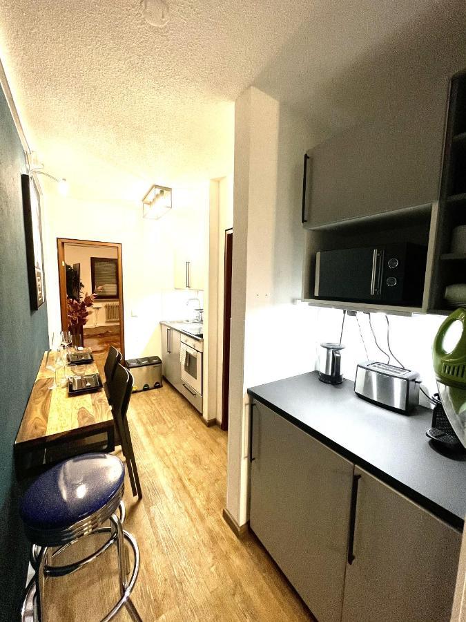 Boutique Apartment Am Bahnhof Freiburg im Breisgau Kültér fotó