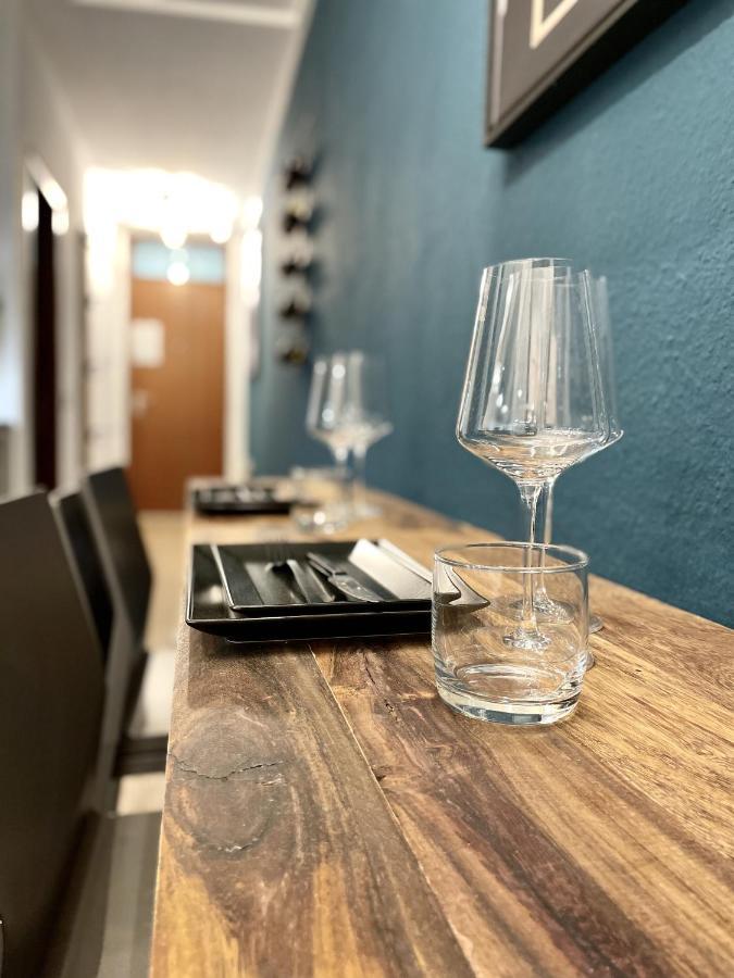 Boutique Apartment Am Bahnhof Freiburg im Breisgau Kültér fotó