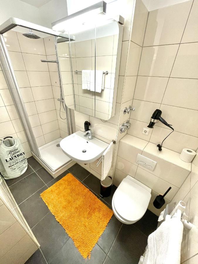 Boutique Apartment Am Bahnhof Freiburg im Breisgau Kültér fotó